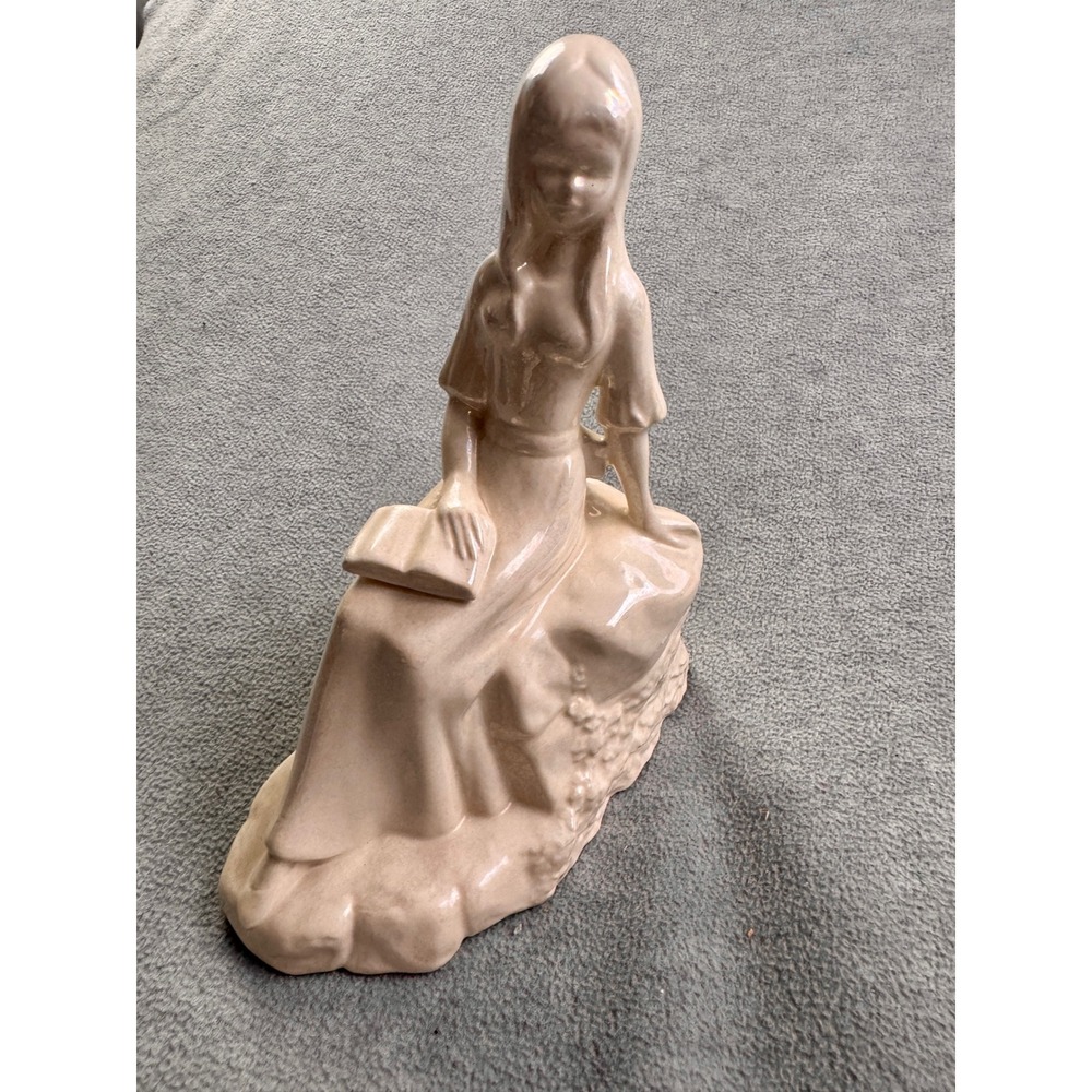 Vintage Iridescent Pearl Glaze Ceramic Figurine‎ Girl Reading Book Statue 52